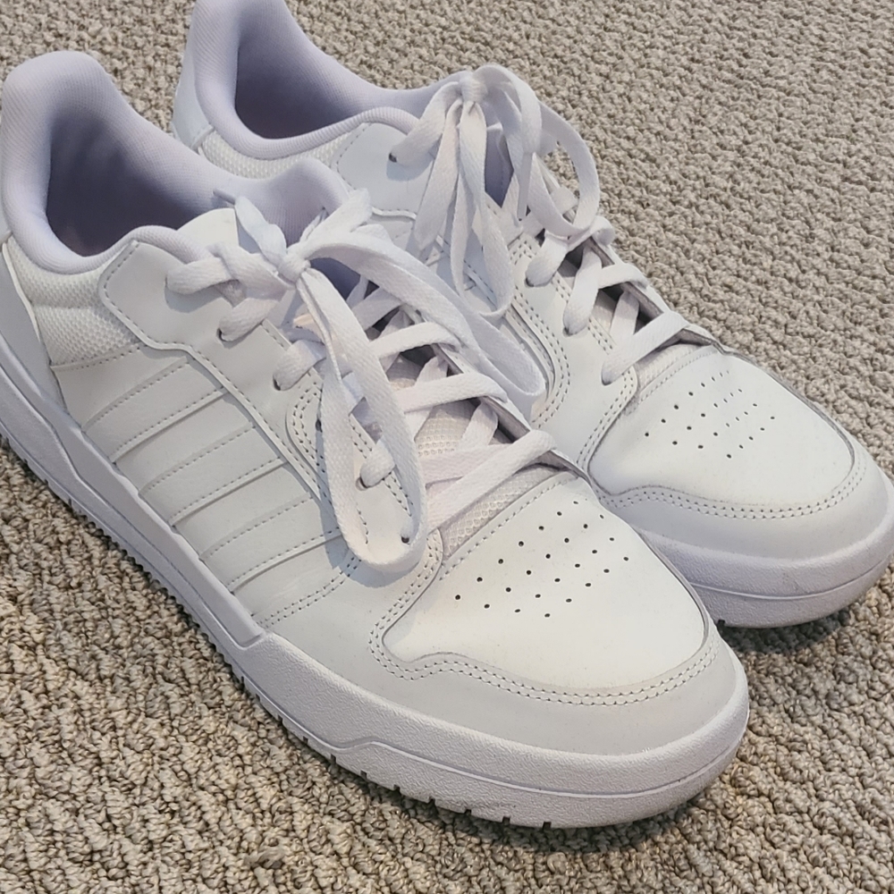 Adidas Entrap